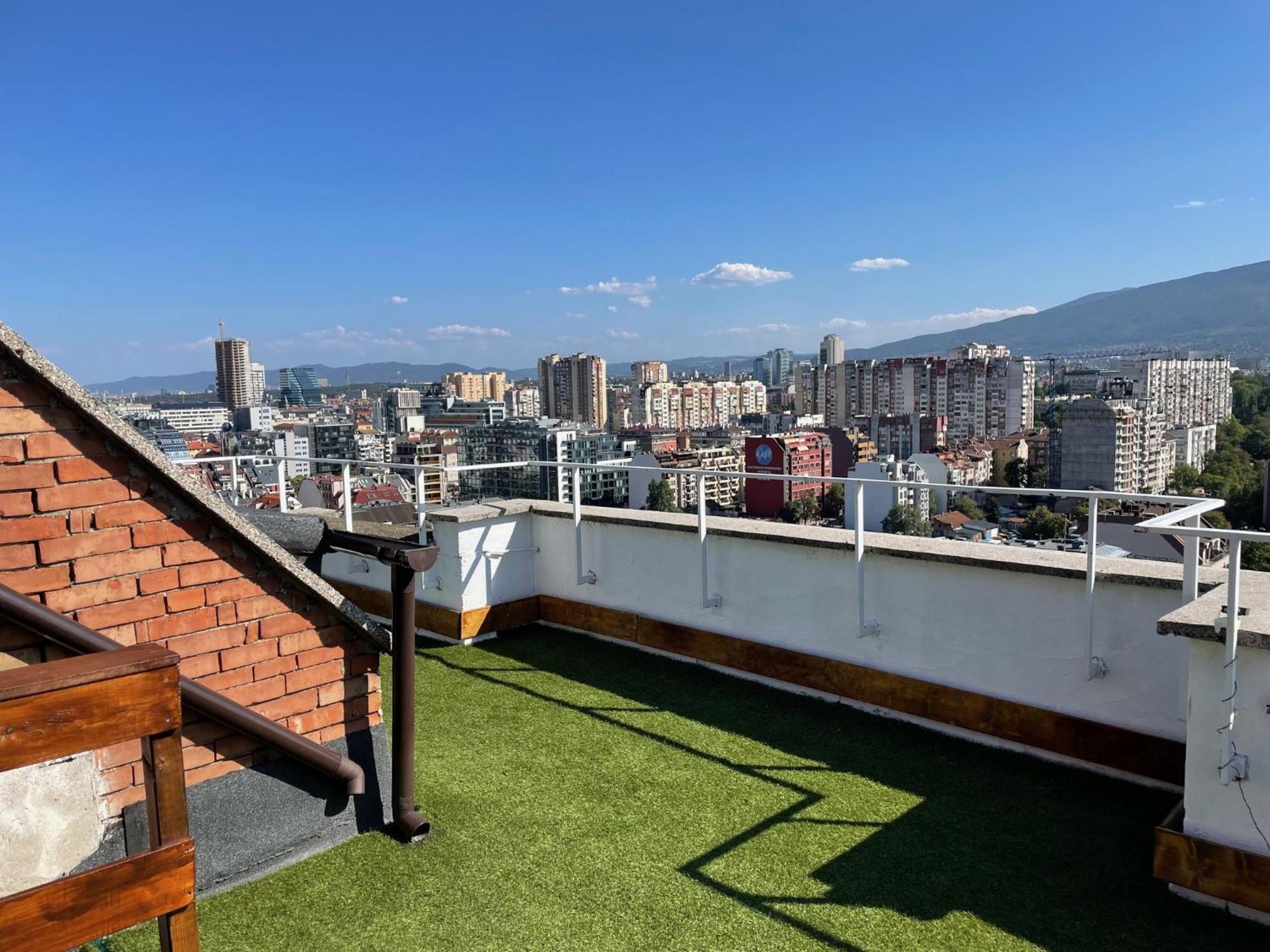 Rooftop City Loft София Экстерьер фото